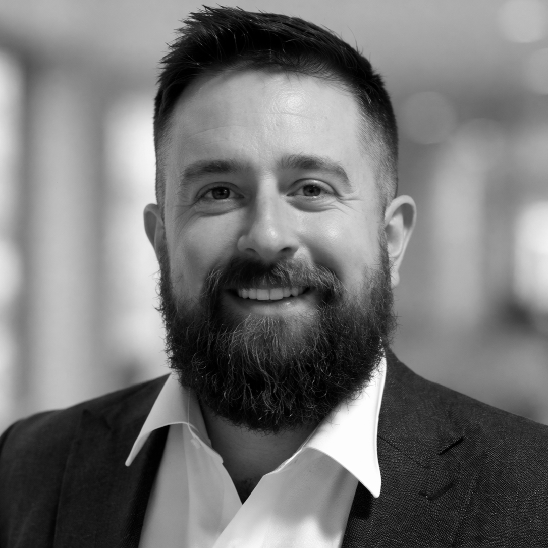 Headshot Leigh Stillard